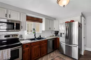 4561 Lincoln Ave, Shadyside, OH 43947 - Photo 9