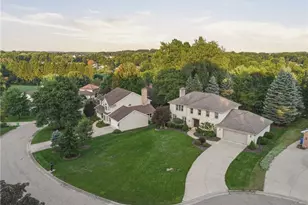6224 Sandy Ridge Cir NW, North Canton, OH 44720 - Photo 3