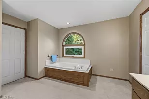 6224 Sandy Ridge Cir NW, North Canton, OH 44720 - Photo 33
