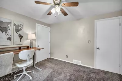941 Woodstock Road, Eastlake, OH 44095 - Photo 23