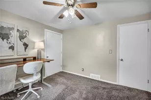 941 Woodstock Rd, Eastlake, OH 44095 - Photo 23