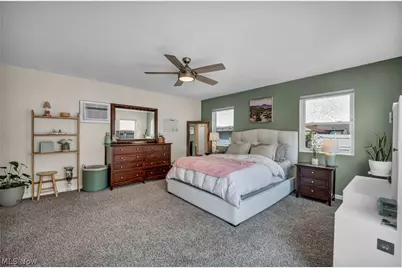 941 Woodstock Road, Eastlake, OH 44095 - Photo 17