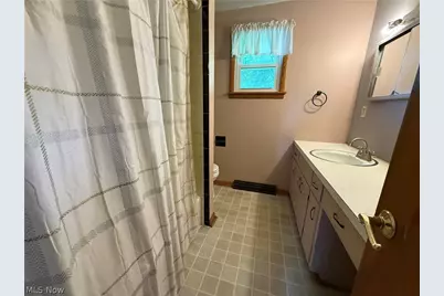 1719 Cambridge Road, Coshocton, OH 43812 - Photo 11