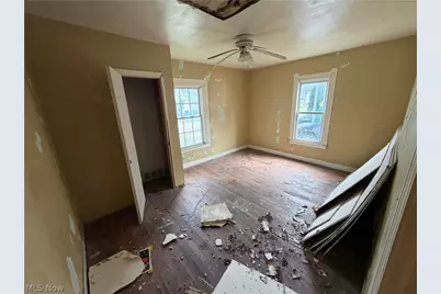 314 E 26th Street, Lorain, OH 44055 - Photo 3