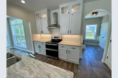 3448 Wicker Street NE, Canton, OH 44721 - Photo 3