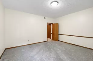 1177 W Portage Trl, Cuyahoga Falls, OH 44223 - Photo 27