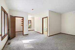 1177 W Portage Trl, Cuyahoga Falls, OH 44223 - Photo 21