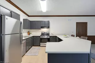 1177 W Portage Trl, Cuyahoga Falls, OH 44223 - Photo 17
