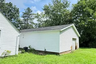 547 Ewart Rd, Akron, OH 44312 - Photo 3