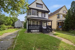 1201 E 84th St, Loveland, OH 44103 - Photo 1