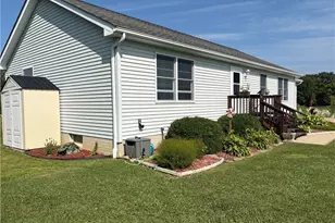 1093 Overly Rd, Jefferson, OH 44047 - Photo 9