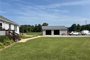 1093 Overly Rd, Jefferson, OH 44047 - Photo 9