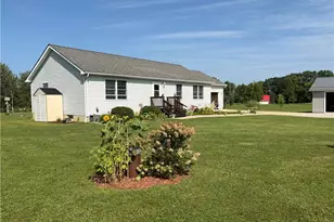 1093 Overly Rd, Jefferson, OH 44047 - Photo 11