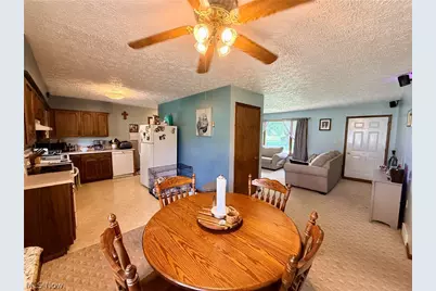 447 Rosch Court SW, New Philadelphia, OH 44663 - Photo 5