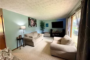 447 Rosch Ct SW, New Philadelphia, OH 44663 - Photo 7