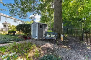 126 Westchester Dr, Amherst, OH 44001 - Photo 43