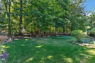 126 Westchester Drive, Amherst, OH 44001 - Photo 41