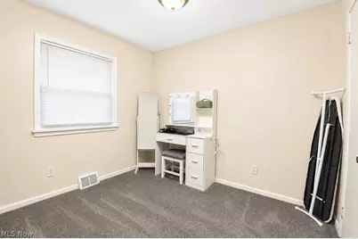 34411 Beach Park Avenue, Eastlake, OH 44095 - Photo 23