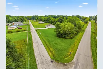 11602 Jennings Road NE, Alliance, OH 44601 - Photo 23