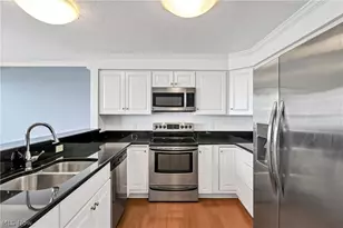 12550 Lake Ave 12550 Lake Ave Ave, Oakwood, OH 44107 - Photo 11