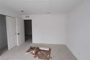 5112 Shepherds Gln, Willoughby, OH 44094 - Photo 9