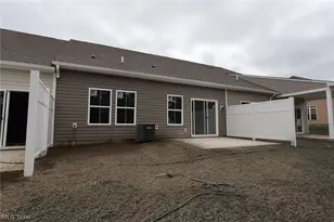 5112 Shepherds Gln, Willoughby, OH 44094 - Photo 13