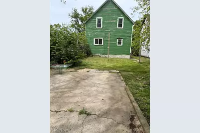 7205 Lawn Avenue, Loveland, OH 44102 - Photo 37