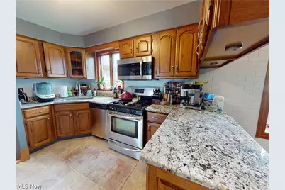 32325 Dickerson Road, Willowick, OH 44095 - Photo 7