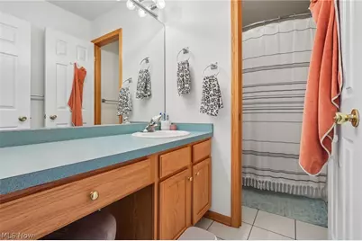 11335 Woodie Glen Drive, Chardon, OH 44024 - Photo 17