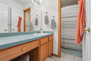 11335 Woodie Glen Dr, Chardon, OH 44024 - Photo 17