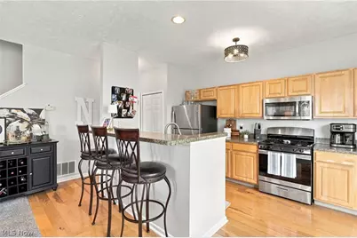 1214 E Chapman Lane #5, Medina, OH 44256 - Photo 3