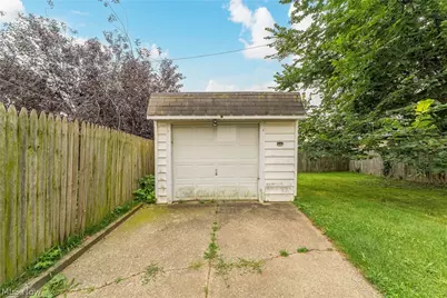 11303 Thrush Avenue, Loveland, OH 44111 - Photo 35