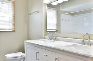 459 Peters Dr, Campbell, OH 44405 - Photo 27