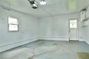 459 Peters Dr, Campbell, OH 44405 - Photo 45