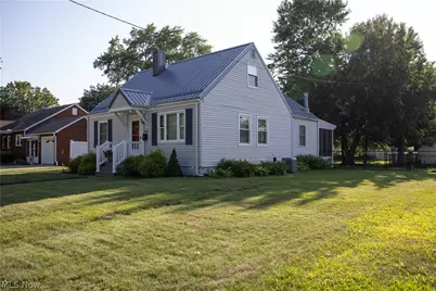3049 Avondale Avenue, Ashtabula, OH 44004 - Photo 3
