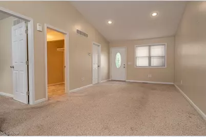 314 - 318 Esther Court NW, New Philadelphia, OH 44663 - Photo 9