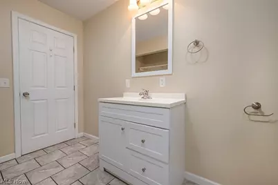 314 - 318 Esther Court NW, New Philadelphia, OH 44663 - Photo 13