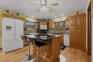 1107 Mill Branch Rd, Belpre, OH 45714 - Photo 7