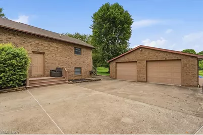 1107 Mill Branch Road, Belpre, OH 45714 - Photo 5