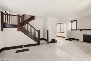 1899 Hillside Terrace, Akron, OH 44305 - Photo 11