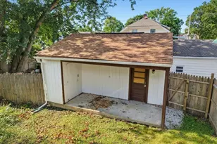 1899 Hillside Terrace, Akron, OH 44305 - Photo 5