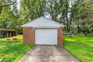 3235 Sunnybrooke, Youngstown, OH 44511 - Photo 5