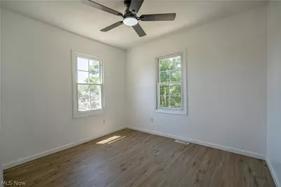 155 Fernwood Avenue, Barberton, OH 44203 - Photo 11