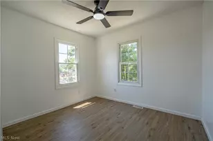 155 Fernwood Ave, Barberton, OH 44203 - Photo 11