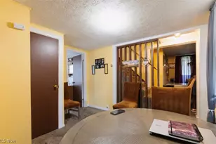 175 Spruce St, Elyria, OH 44035 - Photo 9