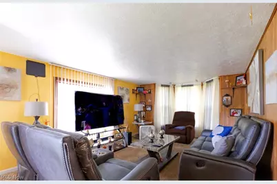 175 Spruce Street, Elyria, OH 44035 - Photo 7