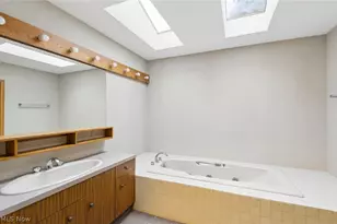 200 Hampshire Rd, Akron, OH 44313 - Photo 31