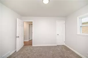 550 Neoka Dr, Campbell, OH 44405 - Photo 21