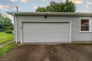550 Neoka Dr, Campbell, OH 44405 - Photo 47