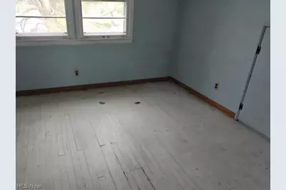 2124 Hillside Terrace, Akron, OH 44305 - Photo 9